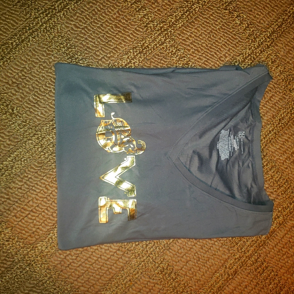 Womens Graphic V Neck Tee